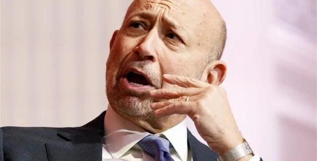 Πρώην επικεφαλής της Goldman: Καλή ιδέα οι δασμοί του Τραμπ