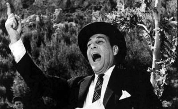 Όταν το ελληνικό παλιό σινεμά «ψήφιζε» Γκόρτσο, Μαυρογιαλούρο και Καλοχαιρέτα