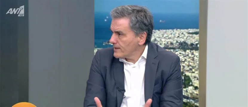 Τσακαλώτος: Αύξηση του ακατάσχετου για συνεπείς οφειλέτες