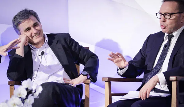 Καρφιά εκατέρωθεν αντάλλαξαν Τσακαλώτος-Στουρνάρα για τα πλεονάσματα