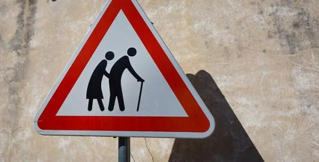 Όλες οι αλλαγές στις συντάξεις χηρείας – Ποιοί δικαιούνται διπλή αύξηση