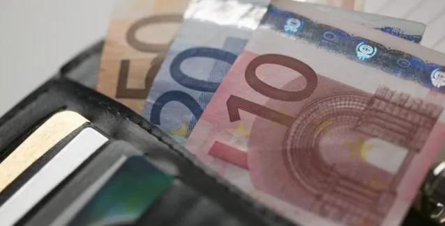 Κοινωνικό Εισόδημα Αλληλεγγύης: Πότε πληρώνονται οι δικαιούχοι