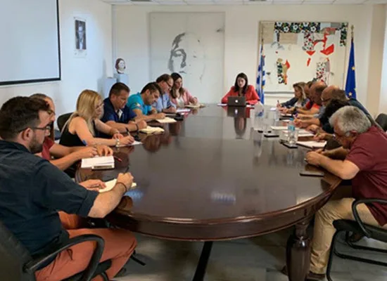 Συνάντηση της πολιτικής ηγεσίας του Υπουργείου Παιδείας και Θρησκευμάτων με τη ΔΟΕ