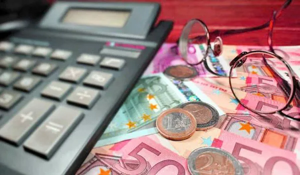 Συντάξεις Αναδρομικά: Ποιοι δικαιούνται έως και 7.338 ευρώ