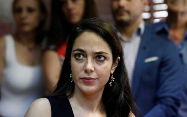 Μιχαηλίδου: Επέκταση του προγράμματος στέγασης και εργασίας για αστέγους