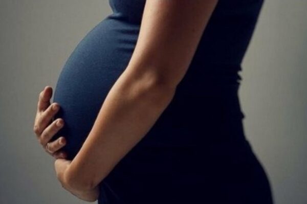 Η Δόμνα Μιχαηλίδου για Επίδομα τοκετού, επίδομα ενοικίου, προνοιακά επιδόματα