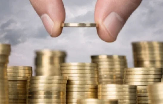 Επενδύσεις-μαμούθ από το πακέτο Γιούνκερ για την Ελλάδα