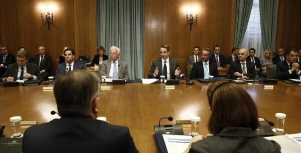 Οι 12+5 αλλαγές στη φορολογία το 2019 και το 2020