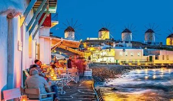 Καλοκαιρινό μπαράζ 16.000 φοροελέγχων από την ΑΑΔΕ