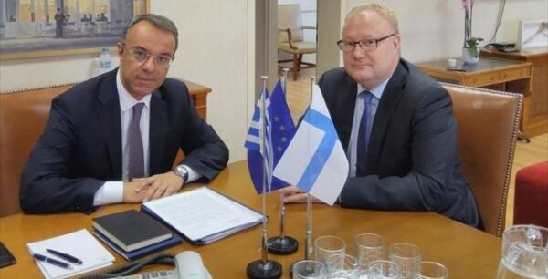 ΥΠΟΙΚ: Η ολοκλήρωση της Τραπεζικής Ένωσης στη συνάντηση με τον Φινλανδό πρέσβη
