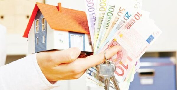 Αντίστροφη μέτρηση για τον μειωμένο ΕΝΦΙΑ – Πότε θα πληρωθεί η πρώτη δόση