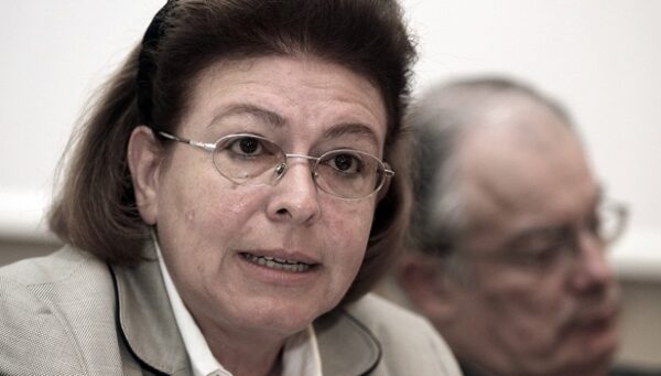 Μενδώνη: Οικονομική ενίσχυση 800 ευρώ και μέτρα στήριξης για τον Πολιτισμό