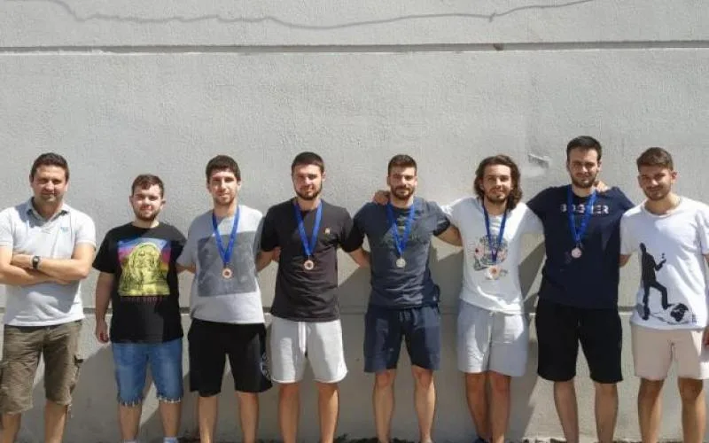 Σπουδαία διάκριση για φοιτητές του ΑΠΘ σε διεθνή διαγωνισμό Μαθηματικών