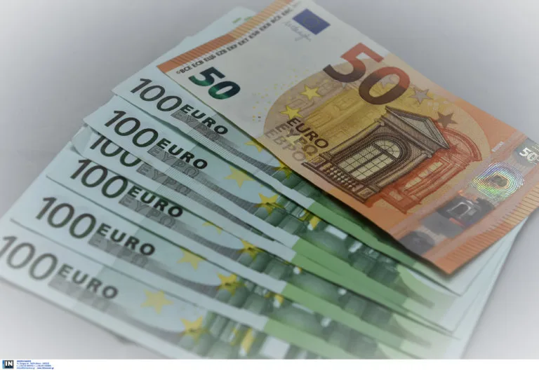 120 δόσεις: 195 εκατ. οι εισπράξεις από τη ρύθμιση χρεών στην εφορία