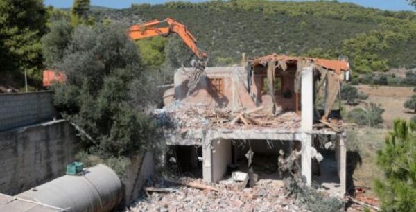 Αυθαίρετα: Τέλος χρόνου για τακτοποιήσεις