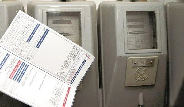 Η εφορία ξεκινάει σαρωτικούς ελέγχους στα ρολόγια της ΔΕΗ – Πρόστιμα έως 20.000 ευρώ