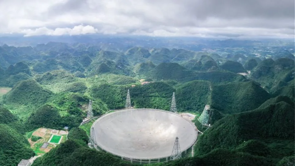 Έτοιμο το κινεζικό σούπερ-τηλεσκόπιο «Μάτι του Ουρανού» με «πιάτο» 500 μέτρων