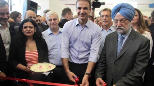 Μητσοτάκης: Ανάπτυξη για όλους, την ανάπτυξη παντού