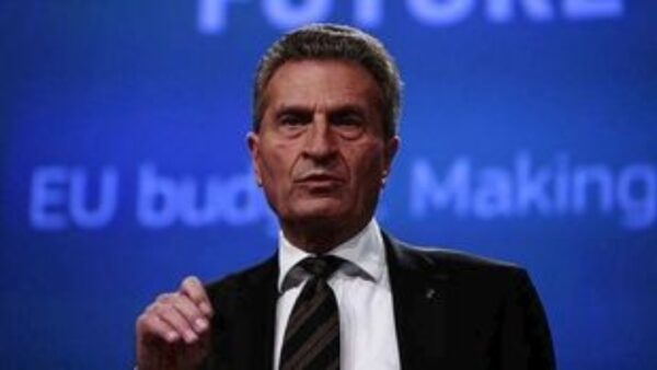 «Μπορεί κανείς να επενδύσει στην Ελλάδα, η κυβέρνηση είναι αξιόπιστη»