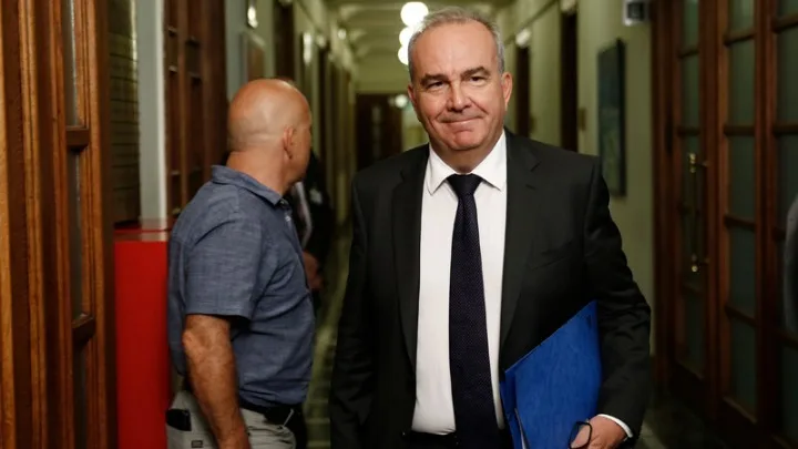 Παπαθανάσης: Όλοι οι ηγέτες των κρατών μελών θα πρέπει να συνεργαστούν για την άρση των ανισοτήτων μεταξύ βορρά και νότου