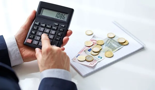 Έρχονται αλλαγές στην πάγια ρύθμιση για χρέη στην εφορία – Αυστηρότερα κριτήρια