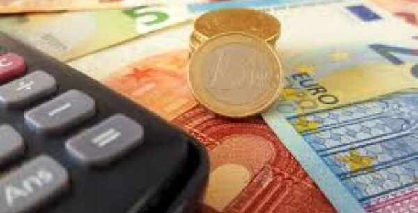 120 δόσεις: Τελευταία ευκαιρία μέχρι τις 7 Οκτωβρίου