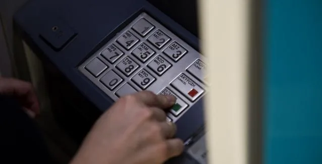 ΟΠΕΚΑ: Τα δικαιολογητικά και η ημερομηνία πληρωμής του ΚΕΑ