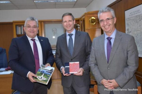 ΑΠΘ: Συνάντηση των Πρυτανικών Αρχών με τον Γενικό Πρόξενο των ΗΠΑ στη Θεσσαλονίκη