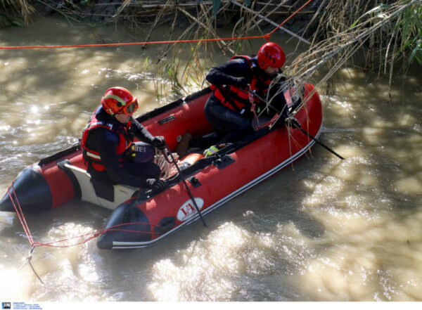 «Έξυπνες» στολές για διασώστες και τους σκύλους τους