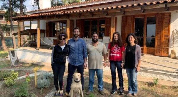 Φοιτητές και ασυνόδευτοι πρόσφυγες φύτεψαν «σπόρους» αλληλεγγύης κι ελπίδας