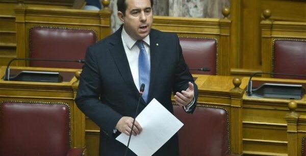 Ν. Μηταράκης: Σύντομα η προκήρυξη 35.000 θέσεων κοινωφελούς εργασίας