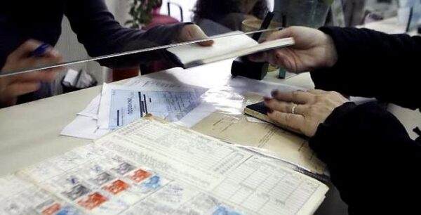 Πάνω από 1 εκατ. οι εκκρεμείς συντάξεις και υποθέσεις