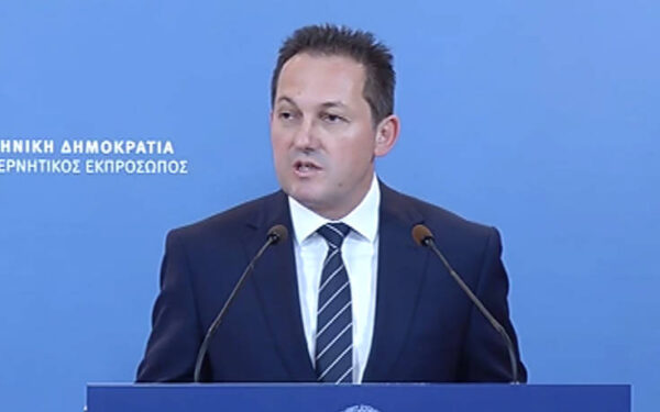 Στέλιος Πέτσας για Αναδρομικά, Κοινωνικό μέρισμα, ασφαλιστικές εισφορές και ΕΝΦΙΑ