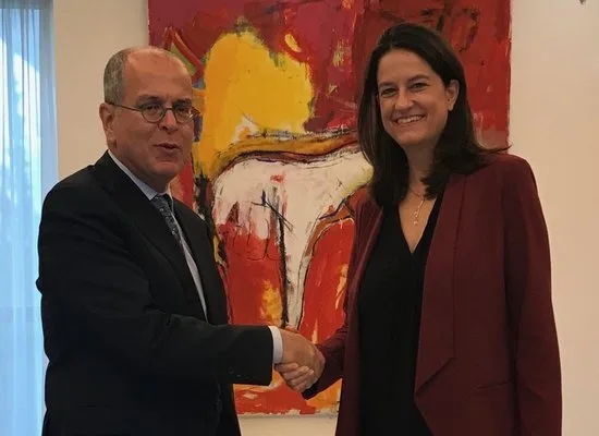 Συνάντηση Κεραμέως με τον Ισραηλινό Πρέσβη