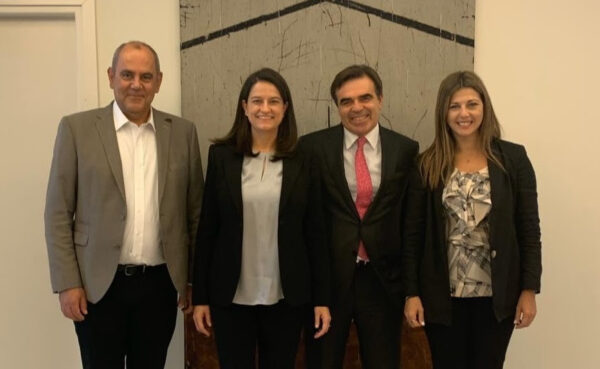 Συνάντηση της ηγεσίας του Υπουργείου Παιδείας με τον κ.Μαργαρίτη Σχοινά