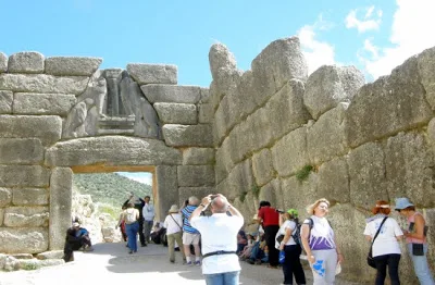 «Κάναμε πράξη τη λειτουργία της Σχολής Ξεναγών Θεσσαλονίκης»