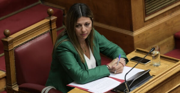 Η Σοφία Ζαχαράκη για την «παρέλαση» στη Ν. Φιλαδέλφεια: Δεν ήταν μαθητές σχολείου της περιοχής