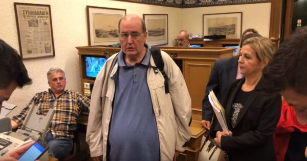 Αποχώρησε από την Επιτροπή Μορφωτικών Υποθέσεων ο ΣΥΡΙΖΑ (Βίντεο)