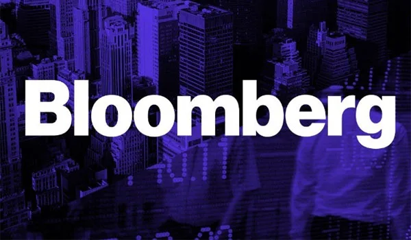 Bloomberg: Οι επενδυτές βλέπουν την Ελλάδα ως ασφαλές μέρος για επενδύσεις