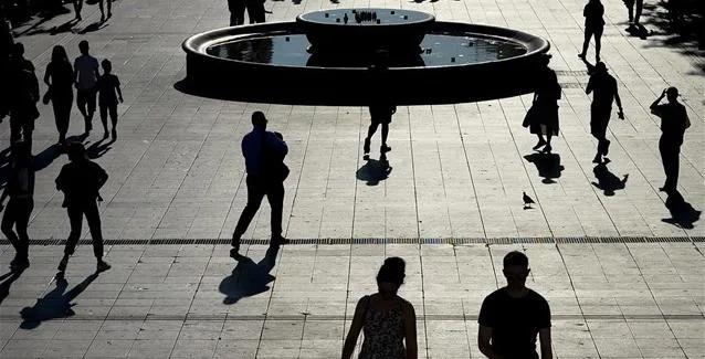 Αδύνατη η αποταμίευση στα ελληνικά νοικοκυριά