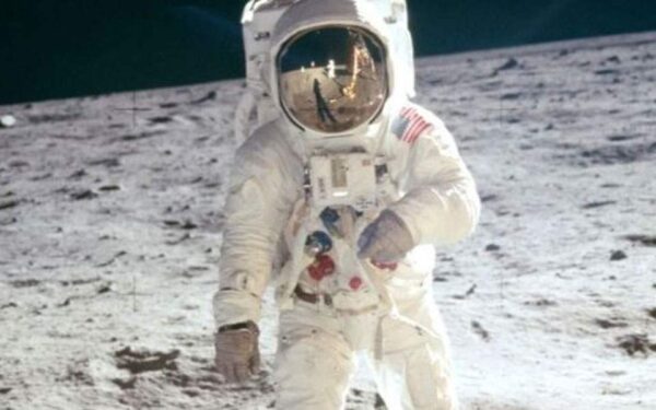 Ερευνα: Παρατηρήθηκε αντιστροφή στη ροή του αίματος και δημιουργία θρόμβων σε αστροναύτες