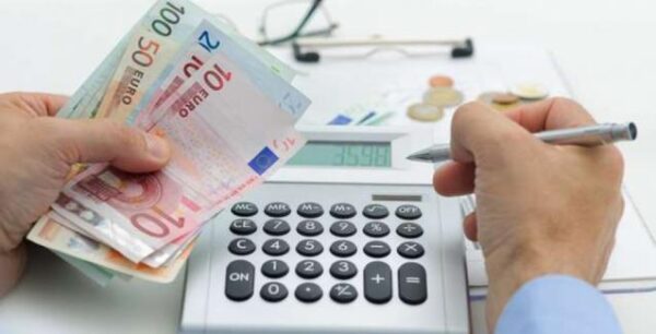 Ερχονται τρεις σαρωτικές ανατροπές σε συντάξεις και εισφορές