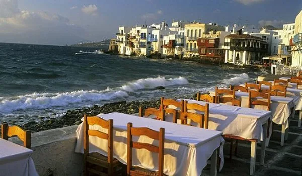 Αγορά ακινήτων: Μύκονος, Τήνος, αλλά και Κουκάκι στην κορυφή των προτιμήσεων