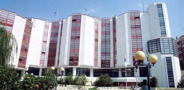 Πανεπιστήμιο Πειραιώς: Οι επιπτώσεις της Covid-19 στην επιχειρηματική συνέχεια των μικρομεσαίων επιχειρήσεων