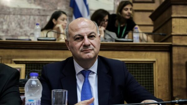 Ποινικός Κώδικας: Αυστηρότερες ποινές για παιδεραστές και βιαστές