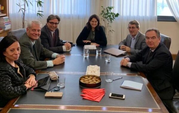 Συνάντηση της Υπουργού Παιδείας και Θρησκευμάτων με την ηγεσία της ΑΔΙΠ