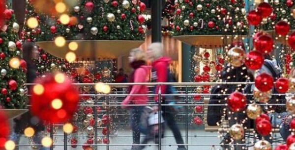 Πόσα καταστήματα ανοίγουν τη Δευτέρα 7 Δεκεμβρίου