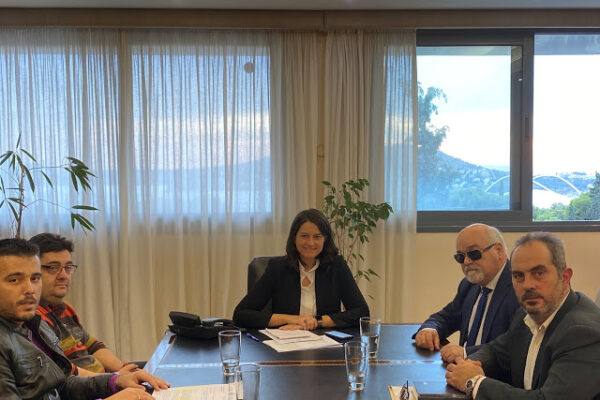 Συνάντηση της Υπουργού Παιδείας και Θρησκευμάτων με την ΕΣΑμεΑ