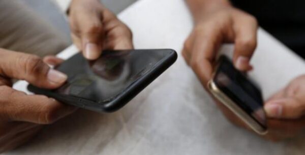 Πώς θα αγοράσετε κινητό ή τάμπλετ χωρίς να πληρώσετε το φόρο