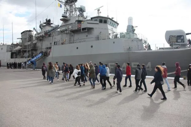 Περισσότεροι από 1.500 μαθητές βρέθηκαν στο Ναύσταθμο Σαλαμίνας